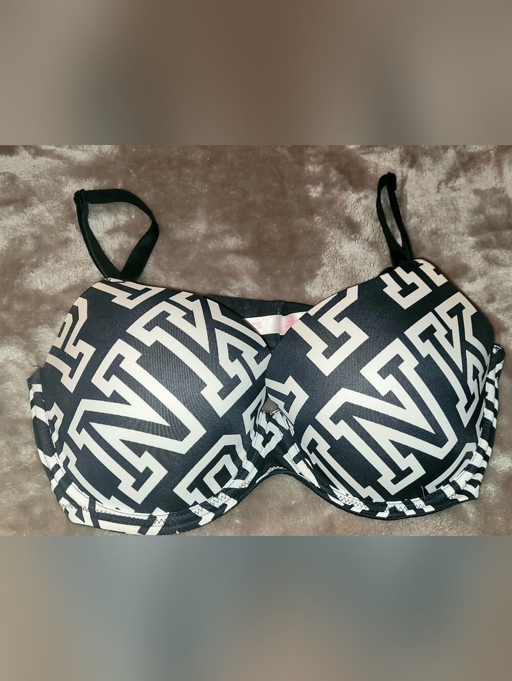 Pink/Victoria Secret, Size 36D